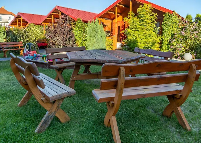 Homes, Summer Pool, Whirlpool, Sauna Дом отдыха